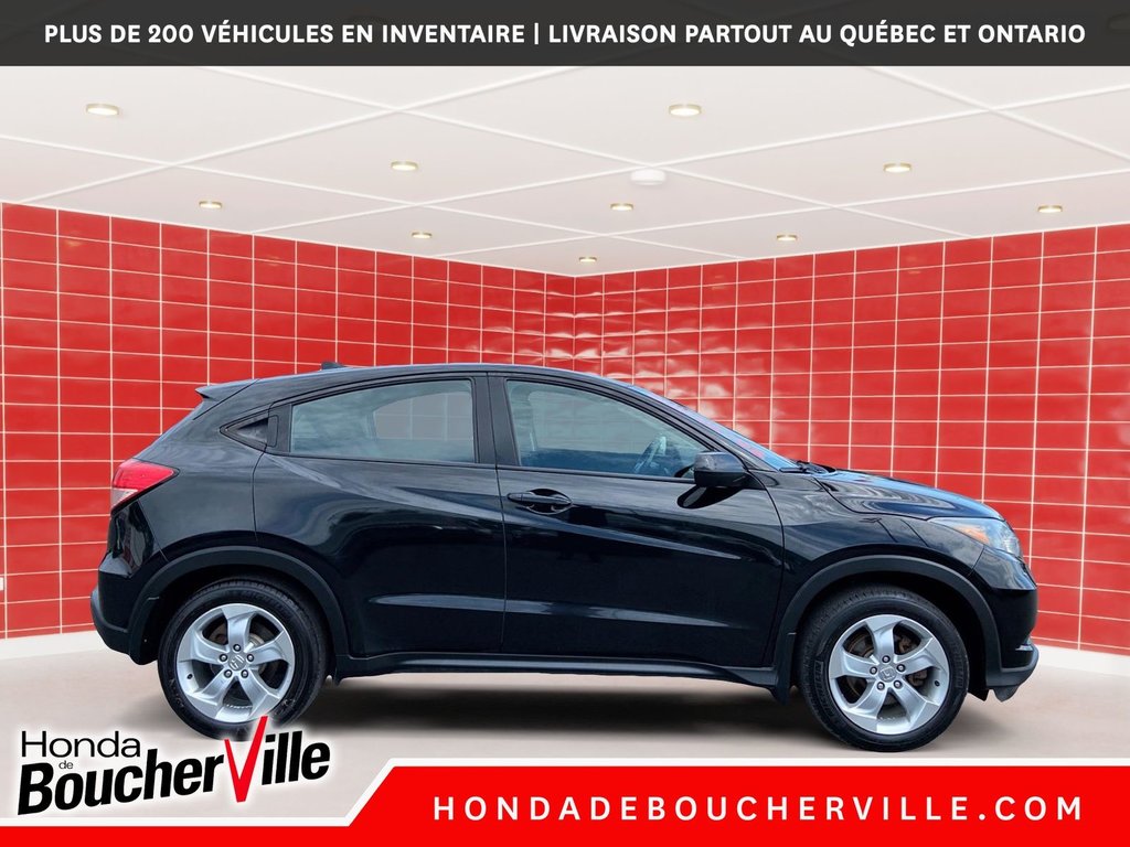 2016 Honda HR-V LX in Terrebonne, Quebec - 17 - w1024h768px