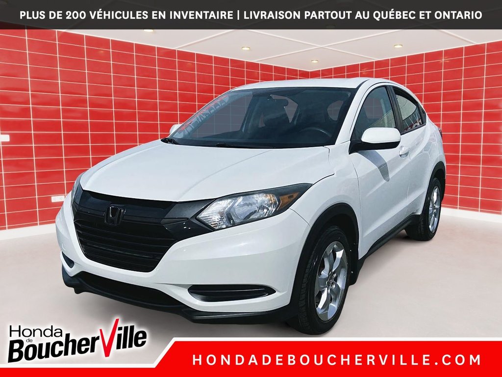 2017 Honda HR-V LX in Terrebonne, Quebec - 7 - w1024h768px