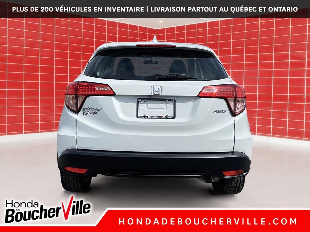 2017 Honda HR-V LX in Terrebonne, Quebec - 9 - w1024h768px