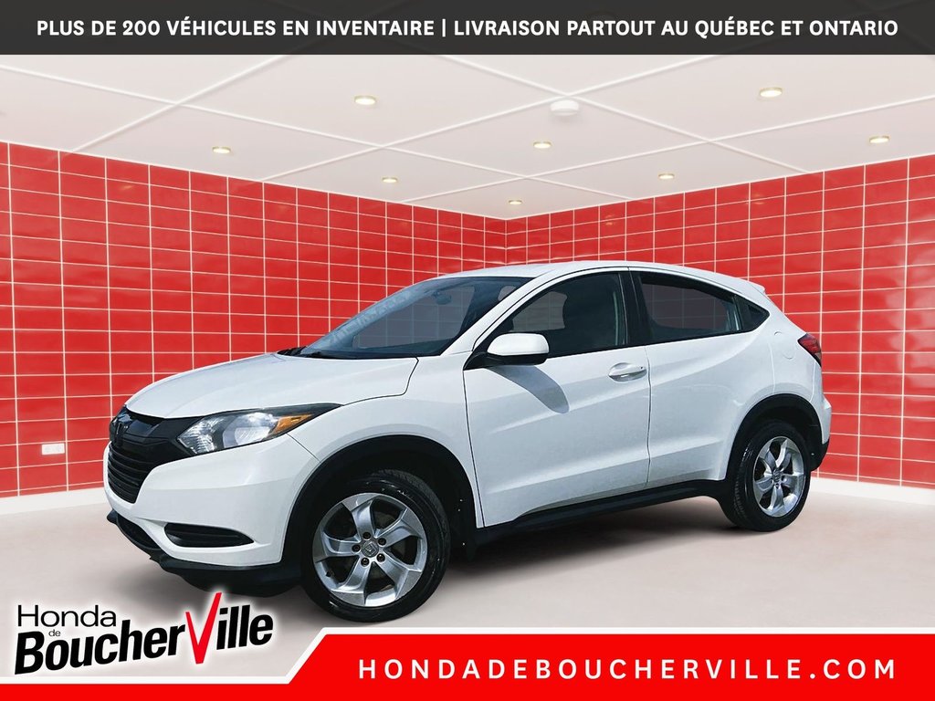2017 Honda HR-V LX in Terrebonne, Quebec - 1 - w1024h768px