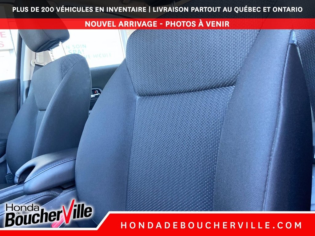 2017 Honda HR-V LX in Terrebonne, Quebec - 21 - w1024h768px