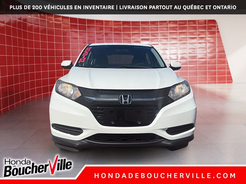 2017 Honda HR-V LX in Terrebonne, Quebec - 13 - w1024h768px
