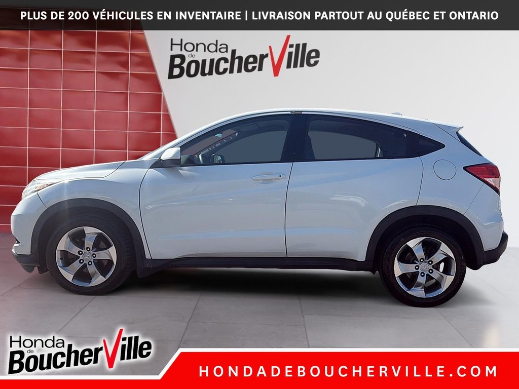 2017 Honda HR-V LX in Terrebonne, Quebec - 3 - w1024h768px