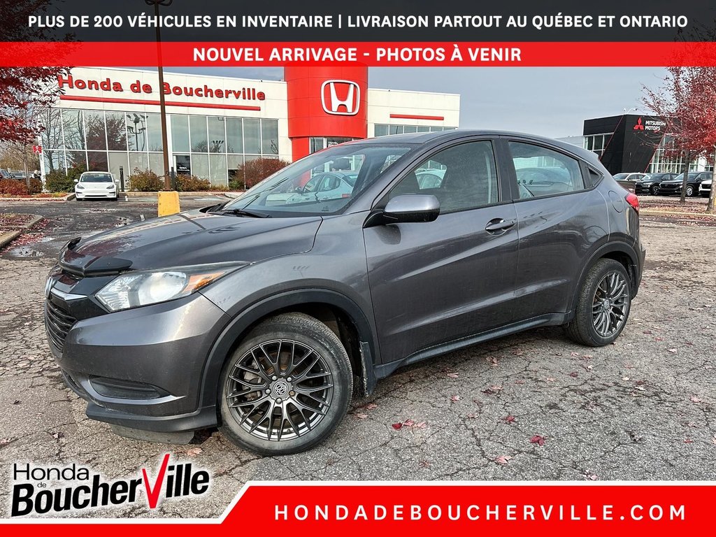 2018 Honda HR-V LX in Terrebonne, Quebec - 1 - w1024h768px