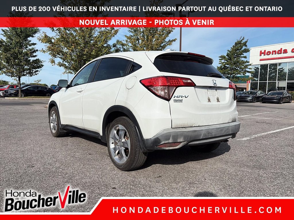 2018 Honda HR-V LX in Terrebonne, Quebec - 5 - w1024h768px