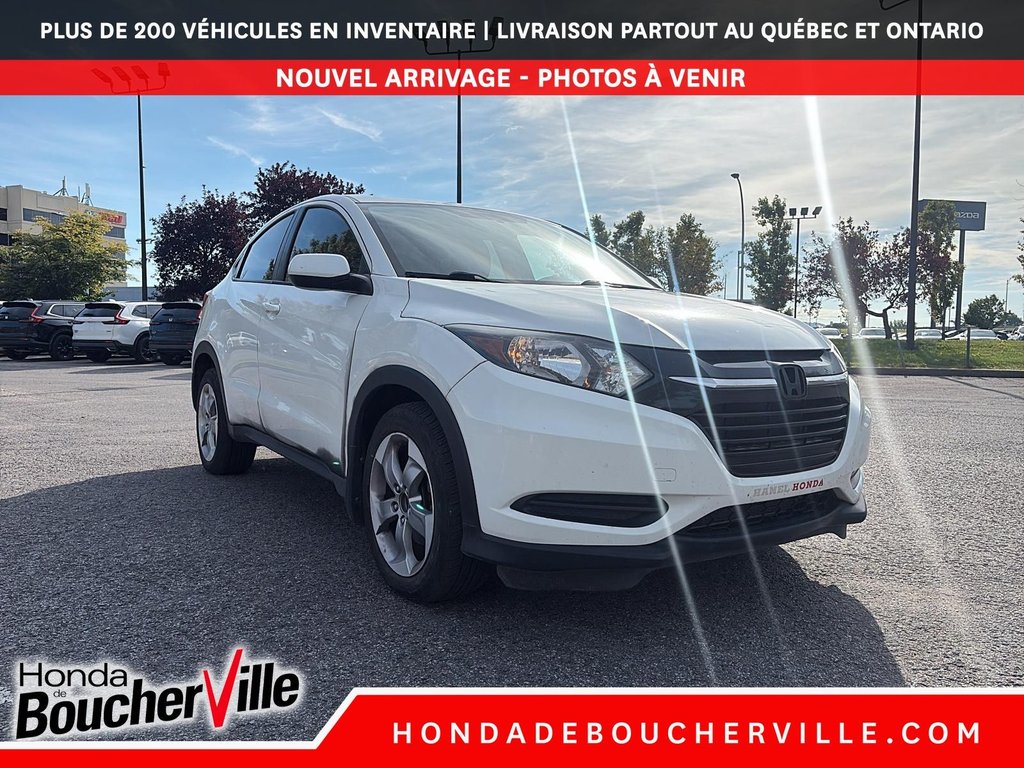 2018 Honda HR-V LX in Terrebonne, Quebec - 11 - w1024h768px