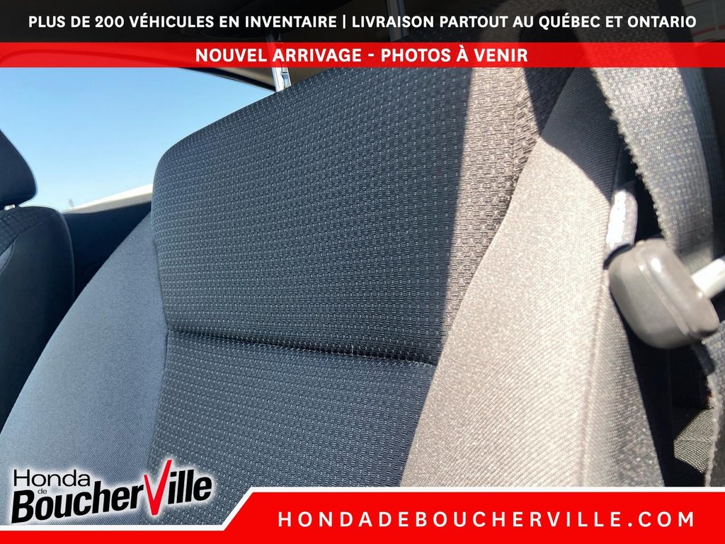 2022 Honda HR-V LX in Terrebonne, Quebec - 15 - w1024h768px