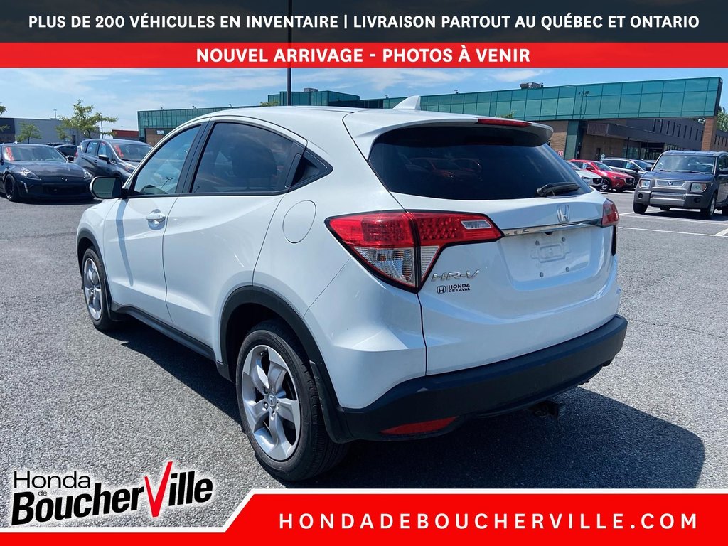 2022 Honda HR-V LX in Terrebonne, Quebec - 13 - w1024h768px