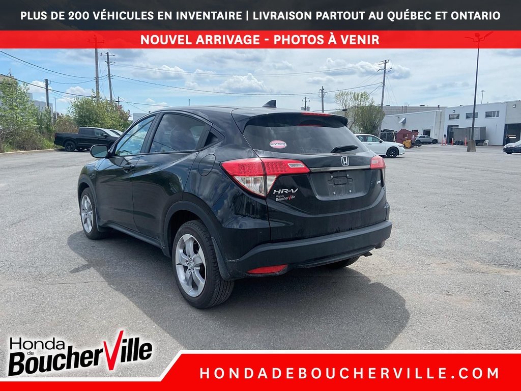 2022 Honda HR-V LX in Terrebonne, Quebec - 13 - w1024h768px