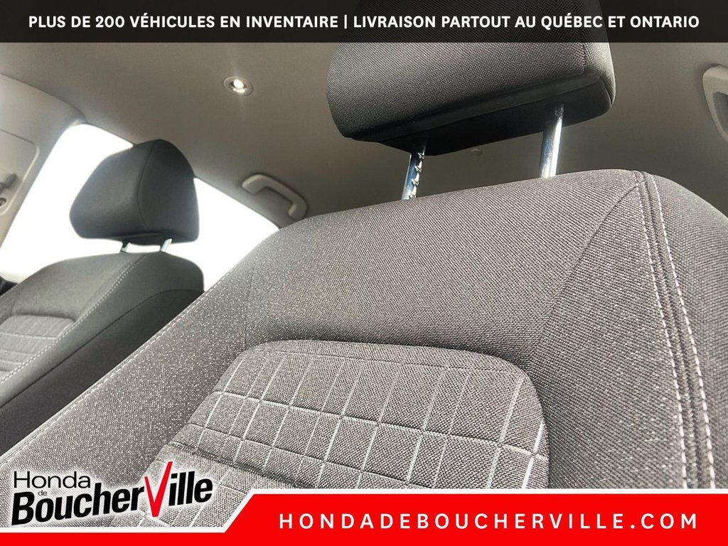 2026 Honda HR-V LX 2WD in Terrebonne, Quebec - 14 - w1024h768px