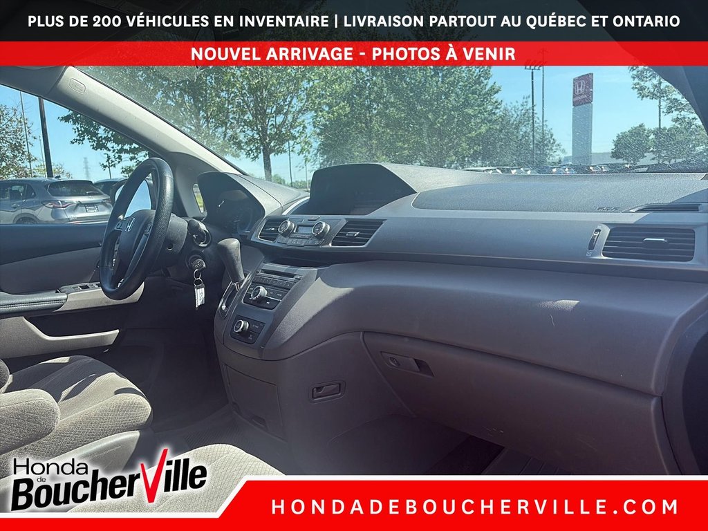 2016 Honda Odyssey LX in Terrebonne, Quebec - 19 - w1024h768px