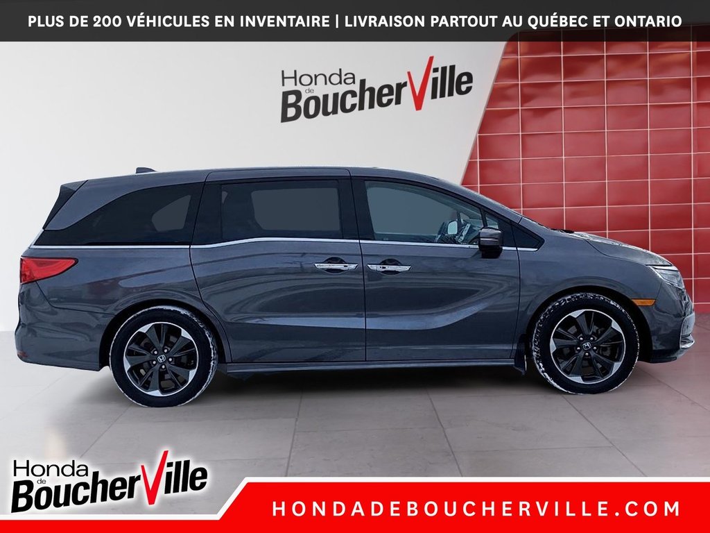2023 Honda Odyssey Touring in Terrebonne, Quebec - 5 - w1024h768px