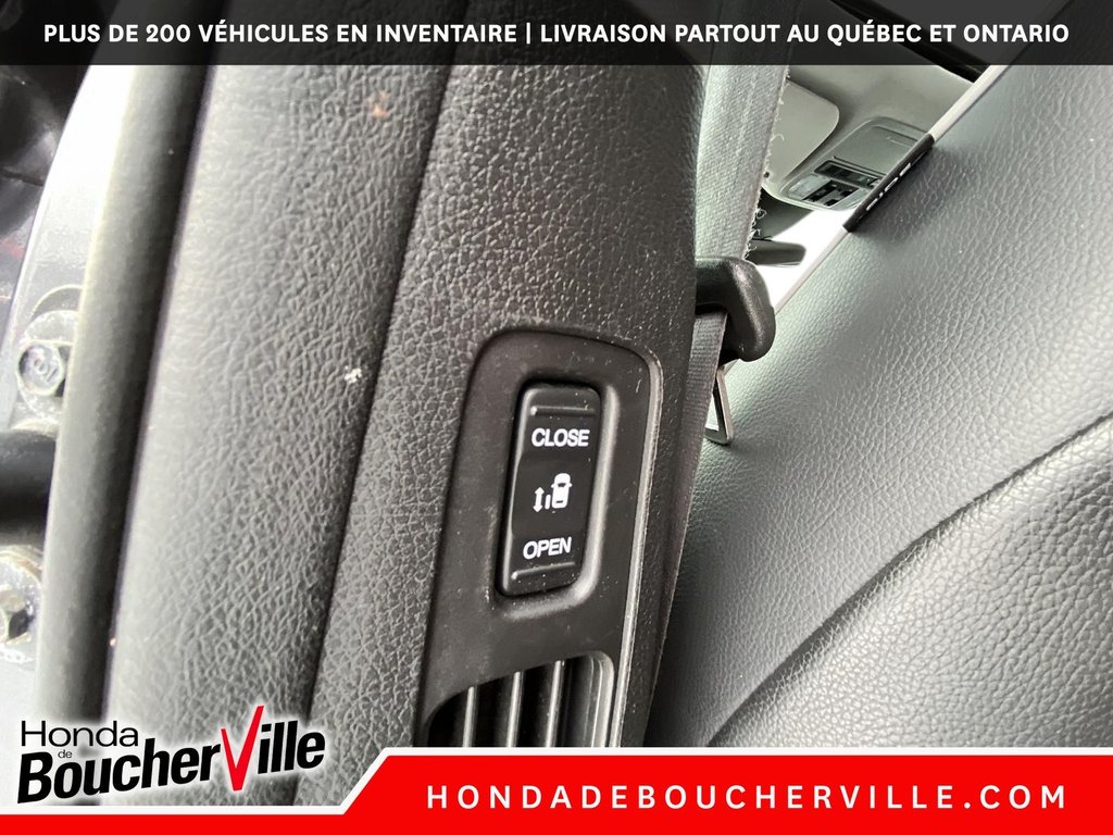 2023 Honda Odyssey Touring in Terrebonne, Quebec - 23 - w1024h768px
