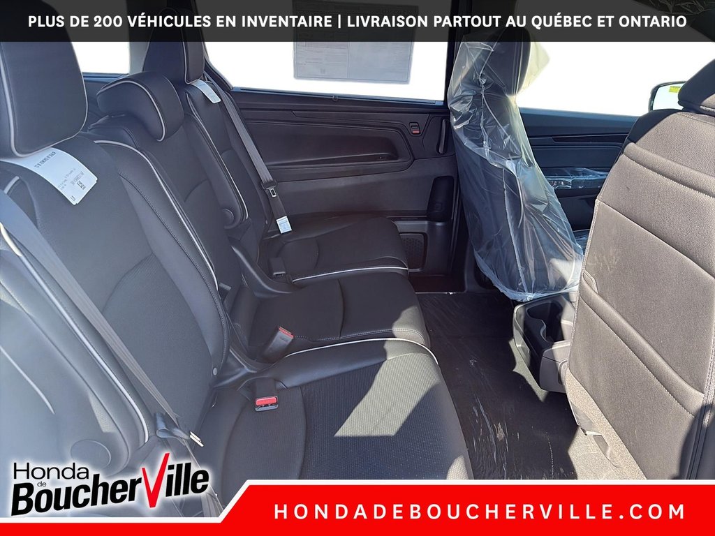 2026 Honda Odyssey Touring in Terrebonne, Quebec - 12 - w1024h768px