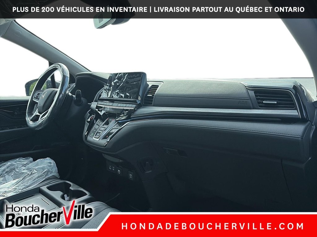 2026 Honda Odyssey Touring in Terrebonne, Quebec - 13 - w1024h768px