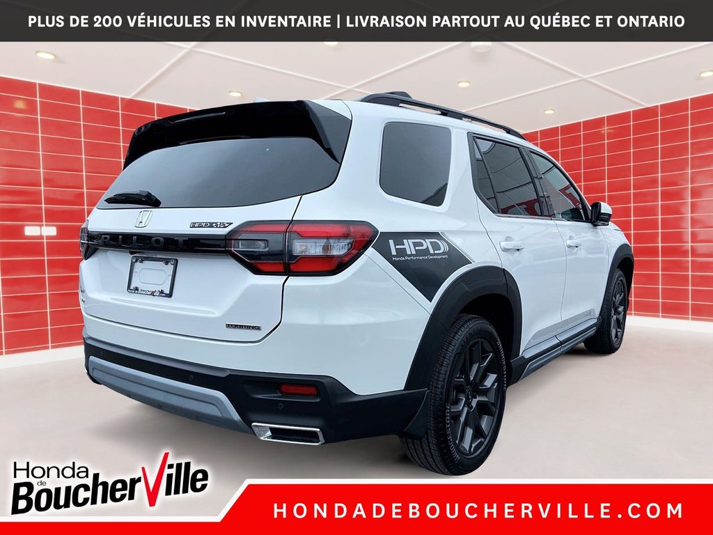 2023 Honda Pilot TOURING in Terrebonne, Quebec - 8 - w1024h768px