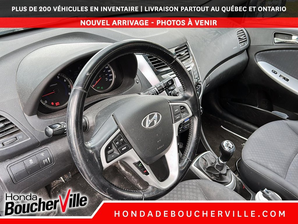 2013 Hyundai Accent GLS in Terrebonne, Quebec - 15 - w1024h768px