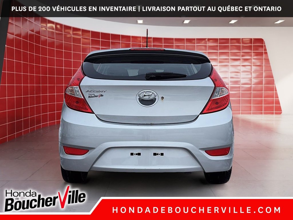 2016 Hyundai Accent SE in Terrebonne, Quebec - 7 - w1024h768px
