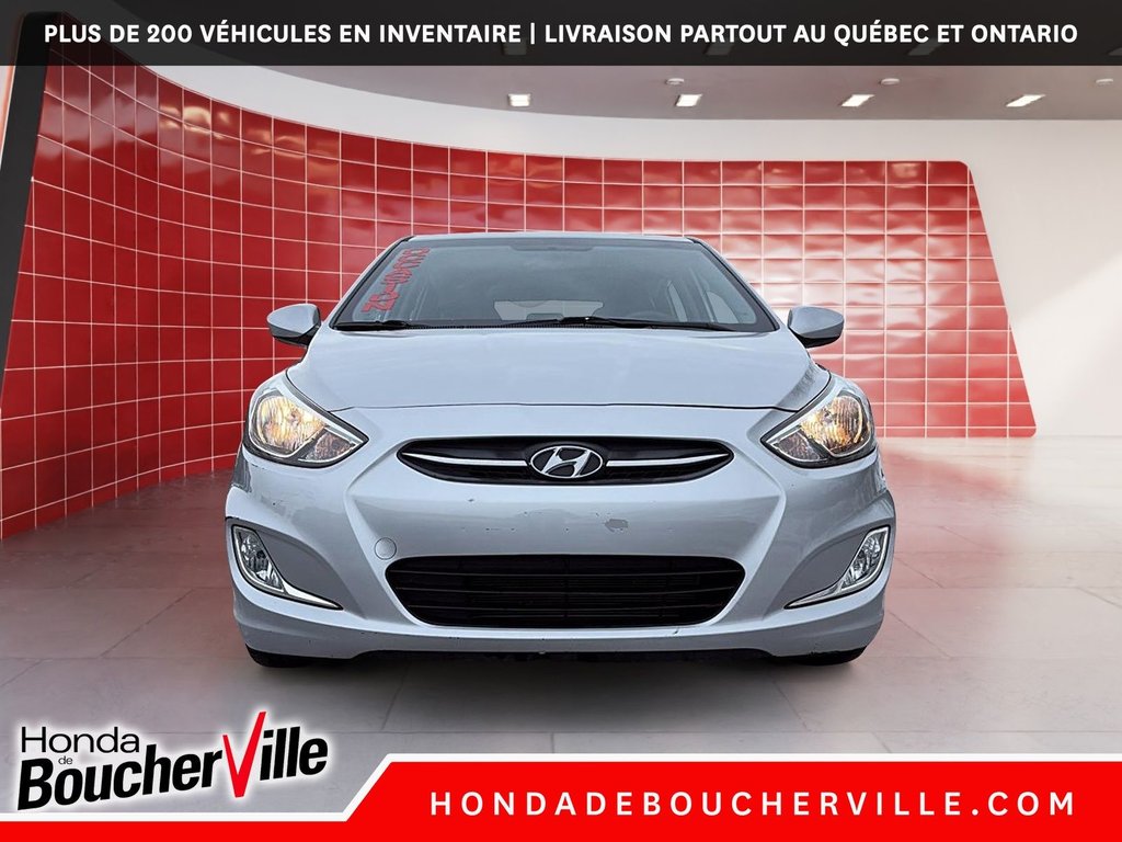 2016 Hyundai Accent SE in Terrebonne, Quebec - 13 - w1024h768px