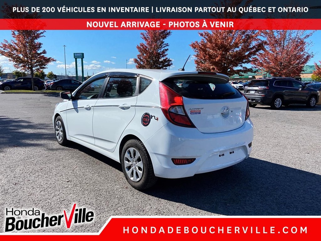Hyundai Accent LE 2017 à Terrebonne, Québec - 11 - w1024h768px