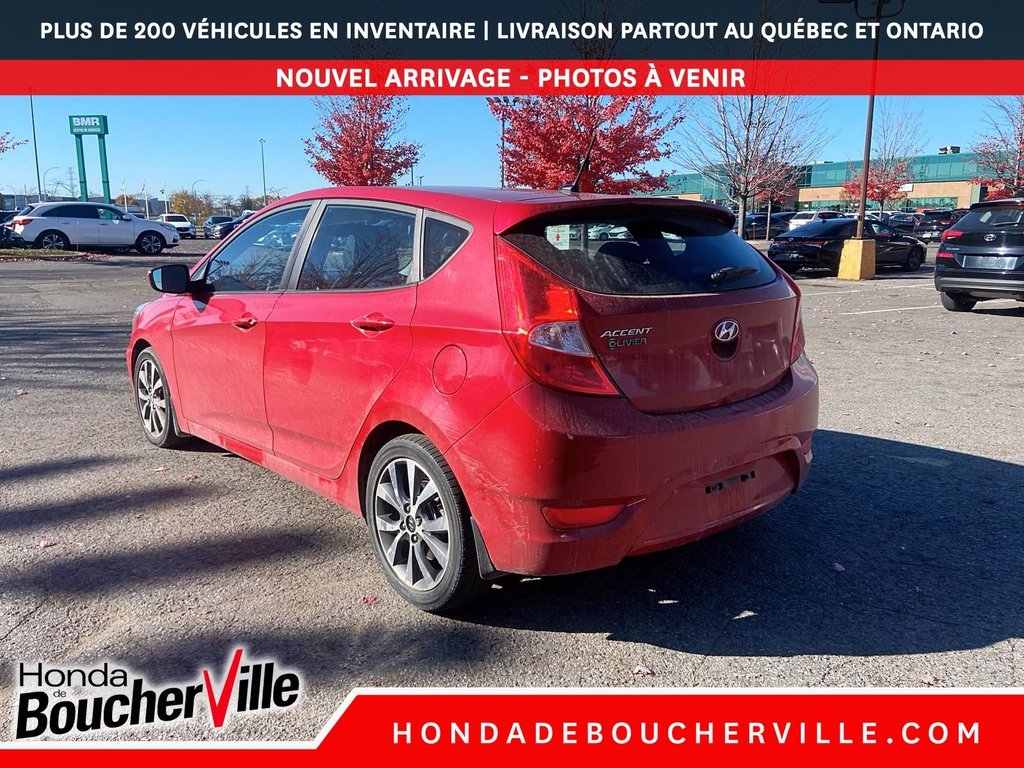 2017 Hyundai Accent SE in Terrebonne, Quebec - 11 - w1024h768px