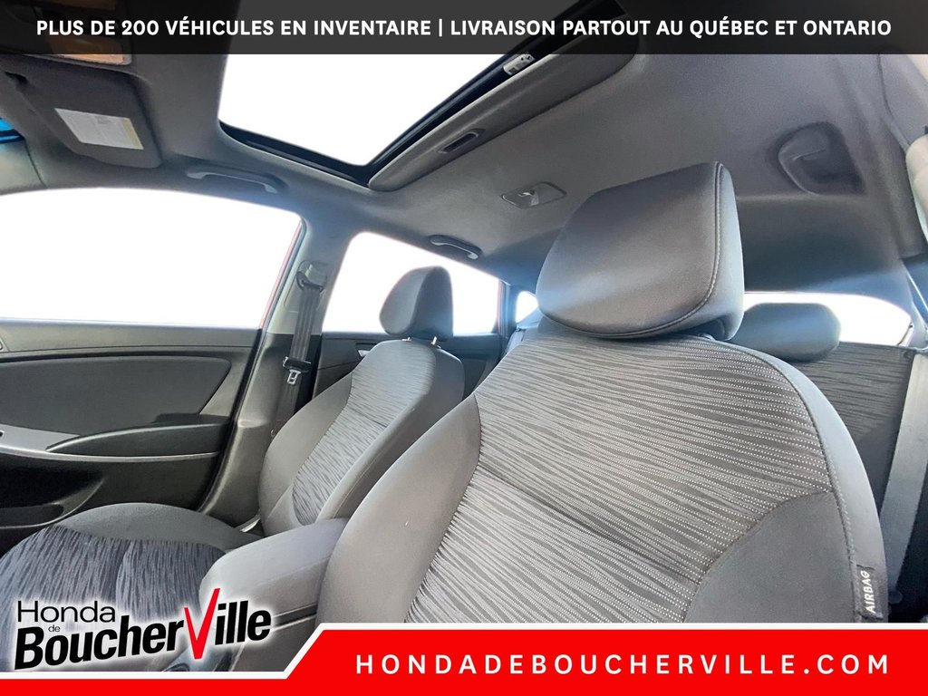 2017 Hyundai Accent SE in Terrebonne, Quebec - 18 - w1024h768px