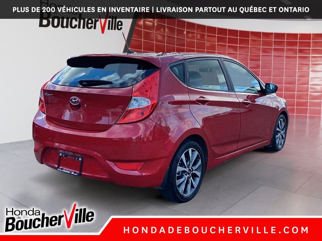 2017 Hyundai Accent SE in Terrebonne, Quebec - 8 - w1024h768px