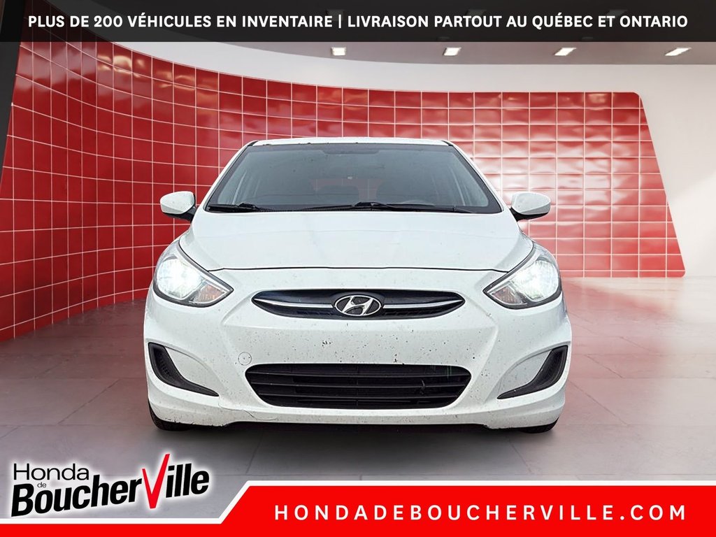 Hyundai Accent SE 2017 à Terrebonne, Québec - 13 - w1024h768px