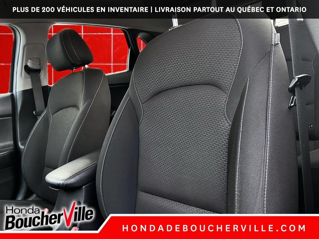 2018 Hyundai Elantra GT GL in Terrebonne, Quebec - 19 - w1024h768px