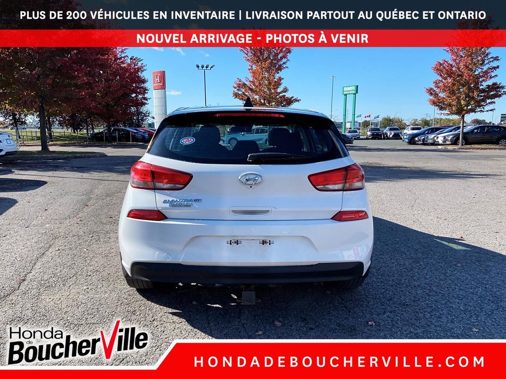 Hyundai Elantra GT GLS 2018 à Terrebonne, Québec - 9 - w1024h768px