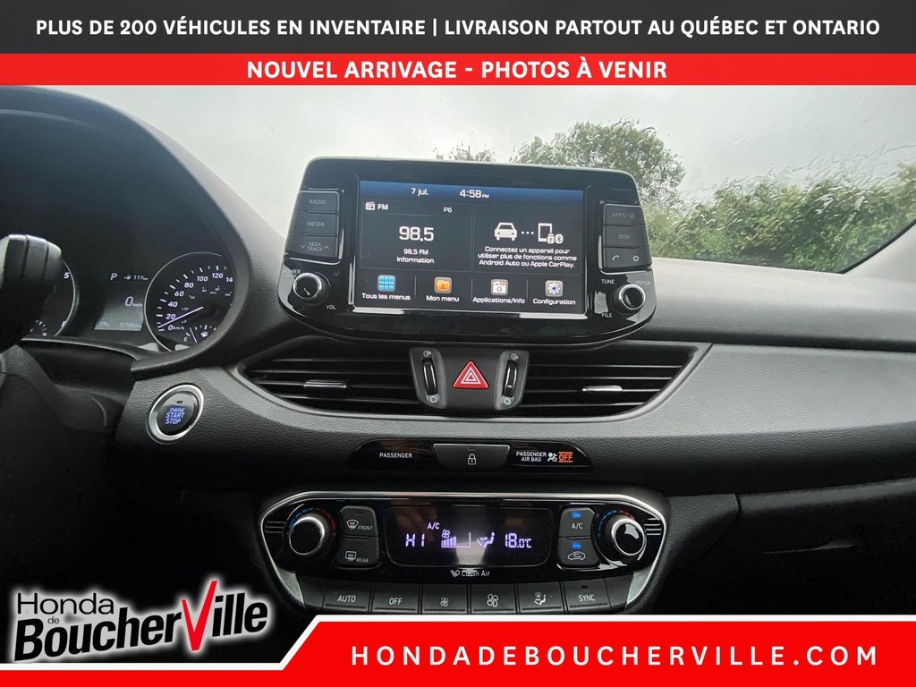 2019 Hyundai Elantra GT Luxury in Terrebonne, Quebec - 32 - w1024h768px