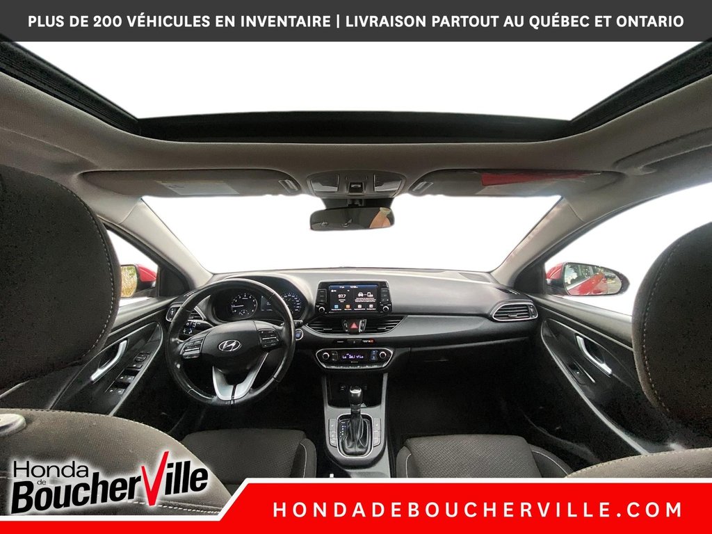 2019 Hyundai Elantra GT Luxury in Terrebonne, Quebec - 25 - w1024h768px