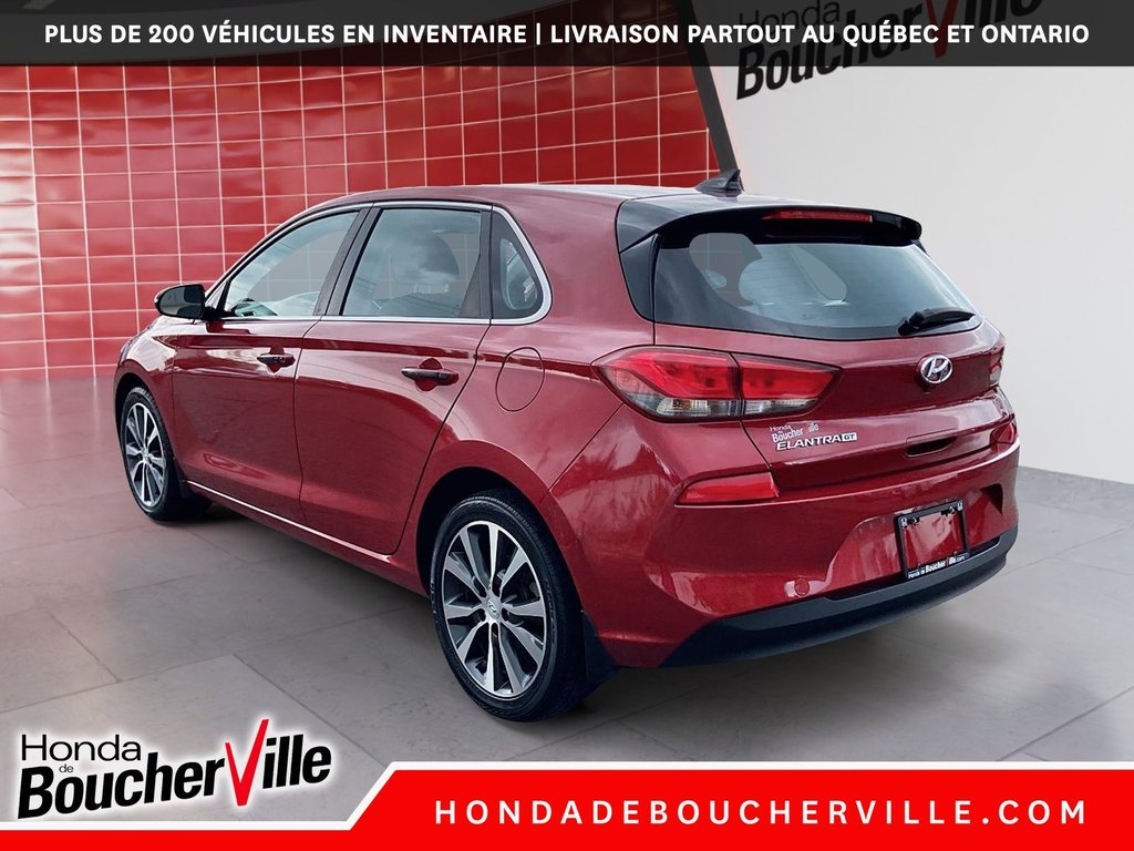 2019 Hyundai Elantra GT Luxury in Terrebonne, Quebec - 13 - w1024h768px