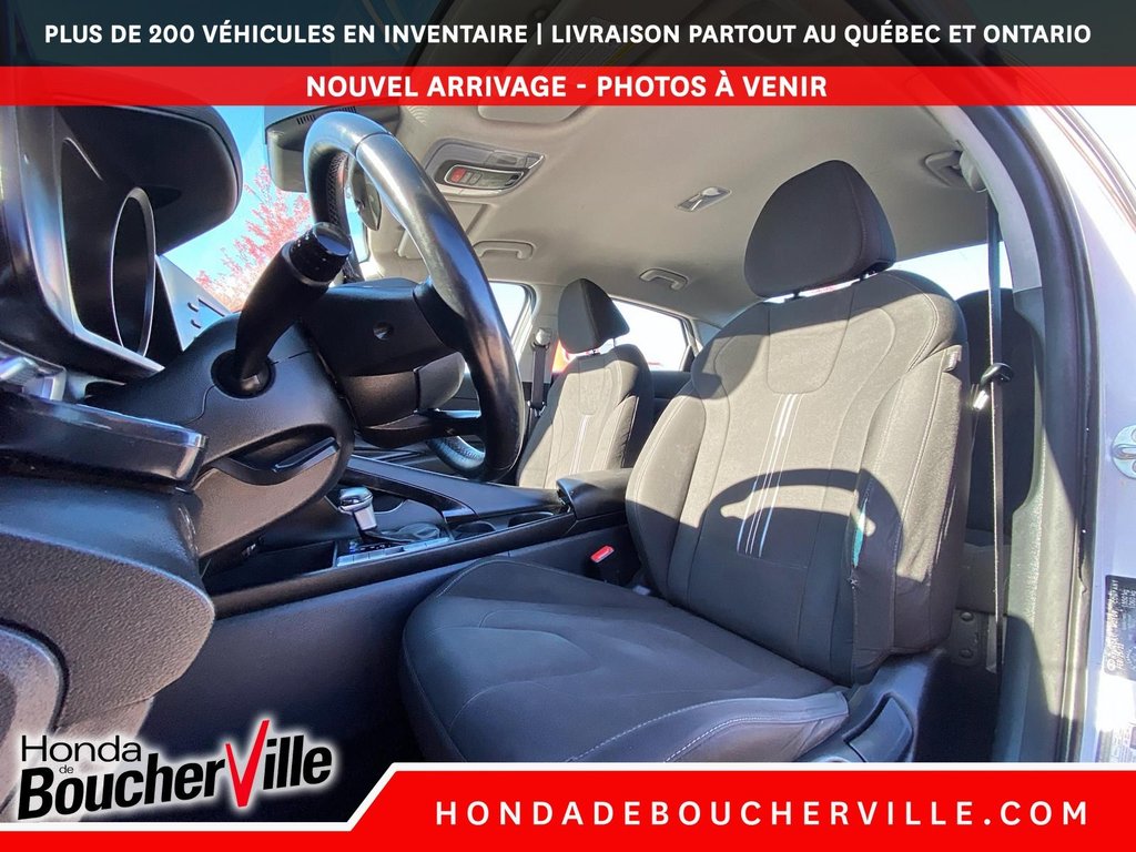 Hyundai Elantra Hybrid Preferred 2022 à Terrebonne, Québec - 15 - w1024h768px