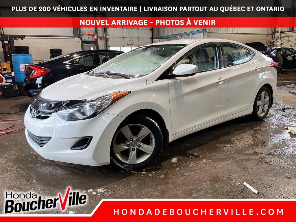 2013 Hyundai Elantra GL in Terrebonne, Quebec - 1 - w1024h768px