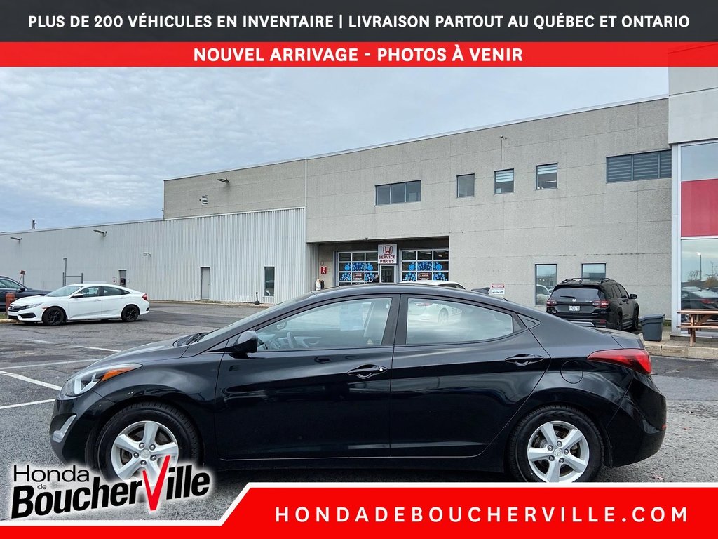 Hyundai Elantra Sport Appearance 2016 à Terrebonne, Québec - 9 - w1024h768px