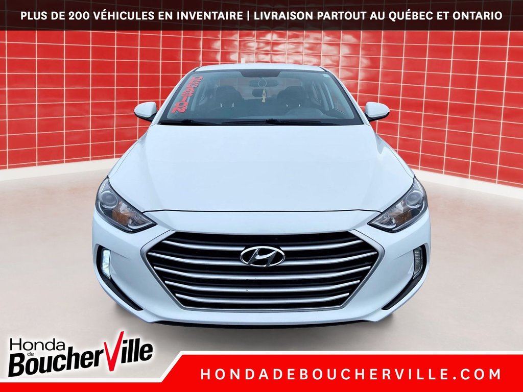 2017 Hyundai Elantra LE in Terrebonne, Quebec - 3 - w1024h768px