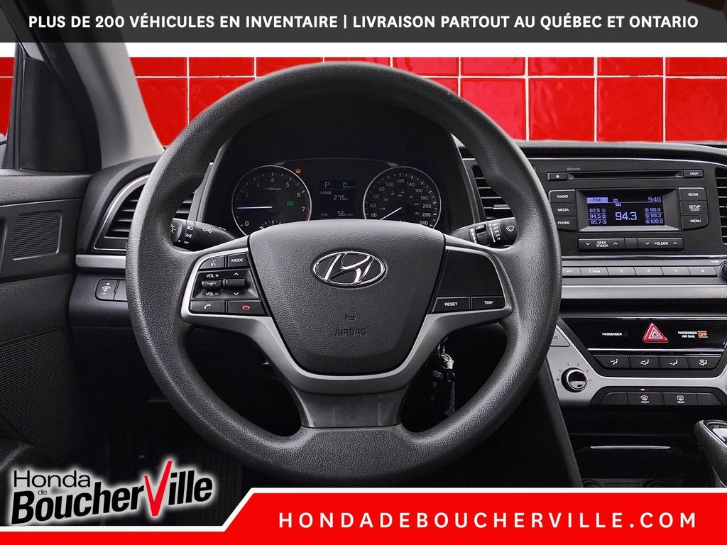 2017 Hyundai Elantra LE in Terrebonne, Quebec - 26 - w1024h768px