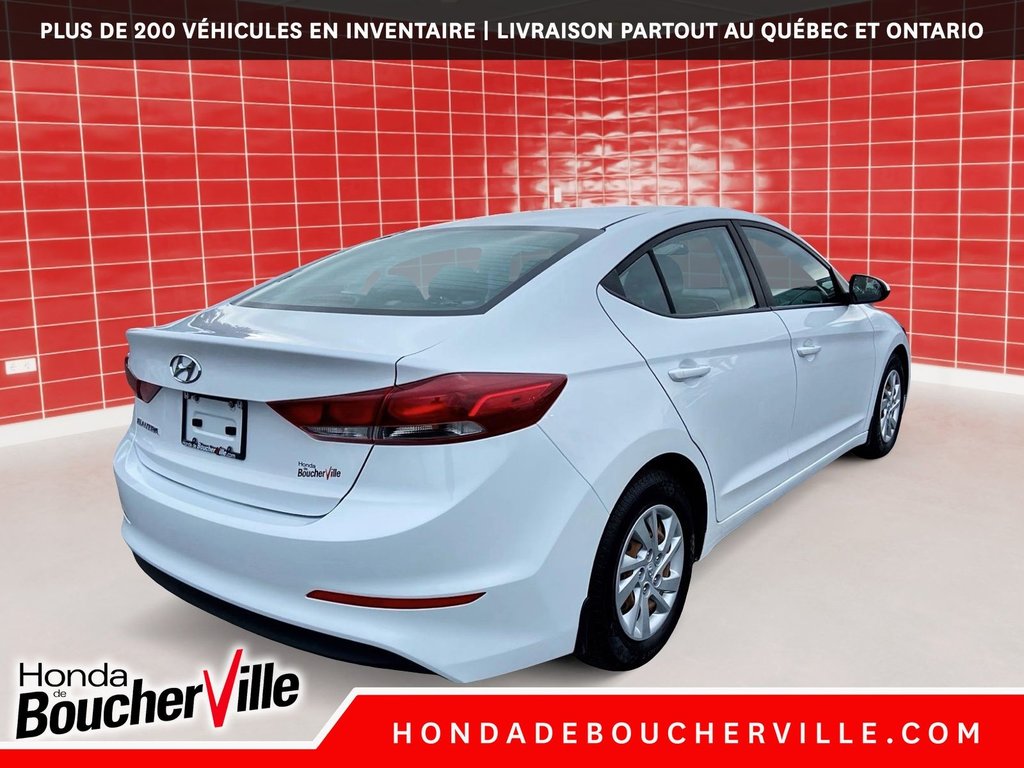 2017 Hyundai Elantra LE in Terrebonne, Quebec - 9 - w1024h768px