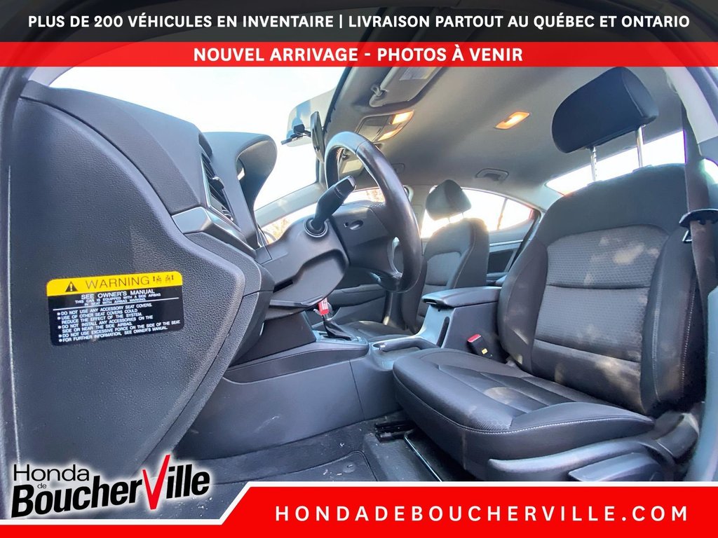 2017 Hyundai Elantra GL in Terrebonne, Quebec - 15 - w1024h768px