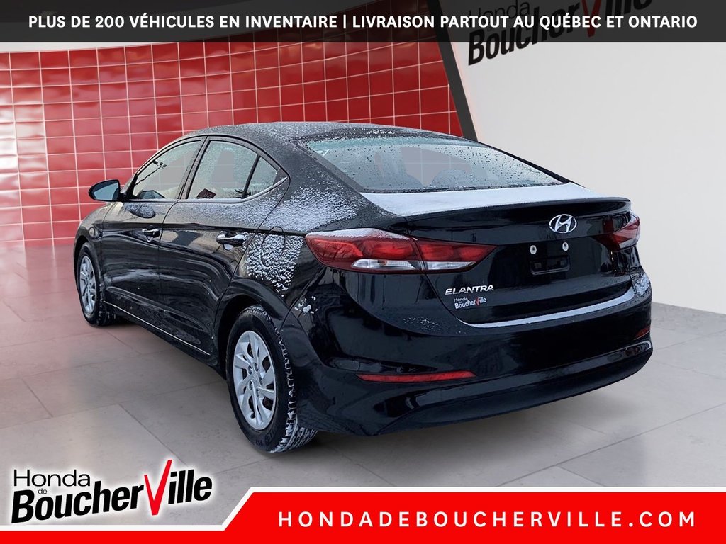 Hyundai Elantra LE 2017 à Terrebonne, Québec - 11 - w1024h768px