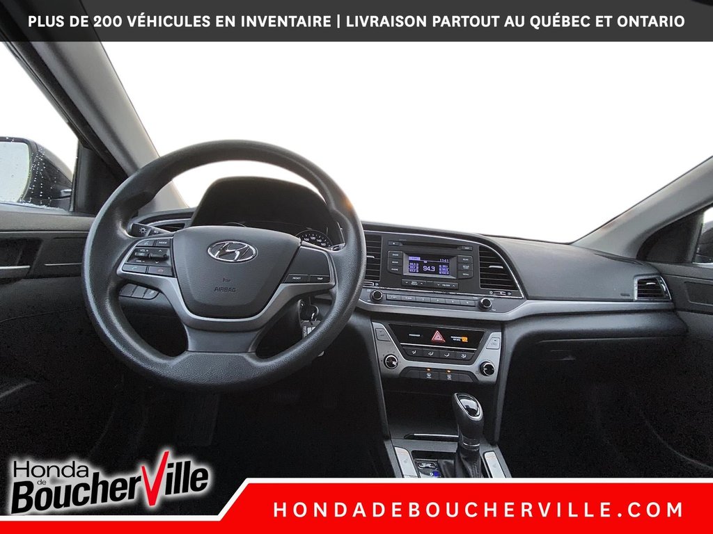 Hyundai Elantra LE 2017 à Terrebonne, Québec - 25 - w1024h768px
