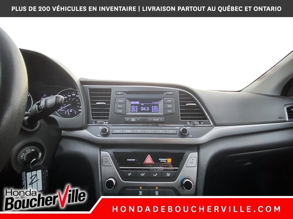 Hyundai Elantra LE 2017 à Terrebonne, Québec - 24 - w1024h768px