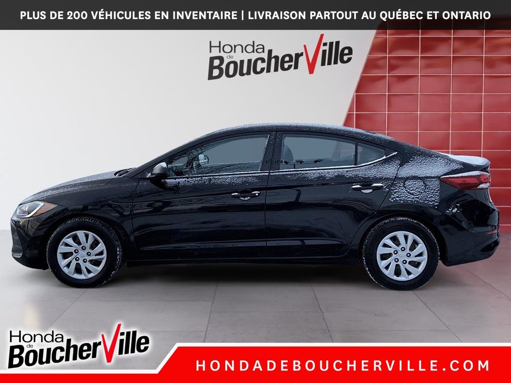 Hyundai Elantra LE 2017 à Terrebonne, Québec - 13 - w1024h768px