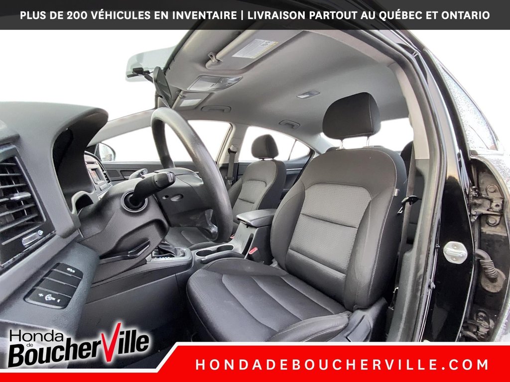 Hyundai Elantra LE 2017 à Terrebonne, Québec - 17 - w1024h768px