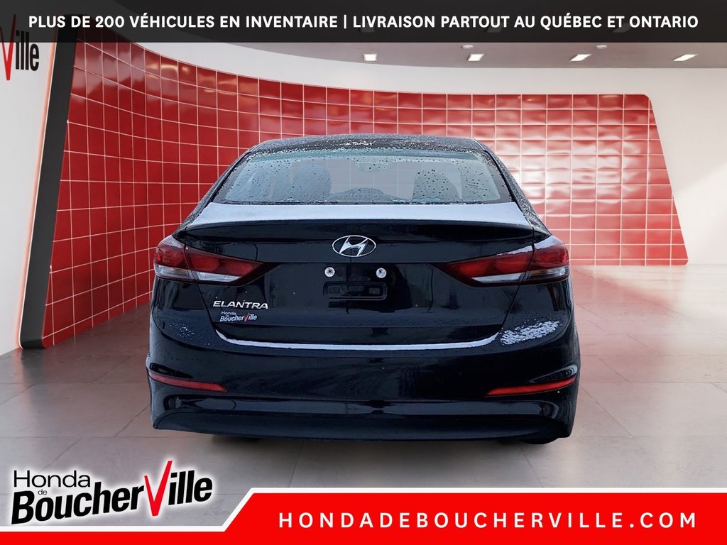 Hyundai Elantra LE 2017 à Terrebonne, Québec - 9 - w1024h768px