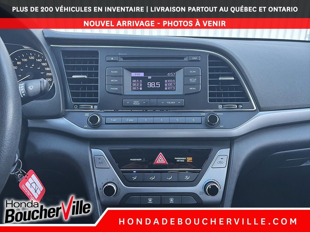 Hyundai Elantra LE 2017 à Terrebonne, Québec - 26 - w1024h768px