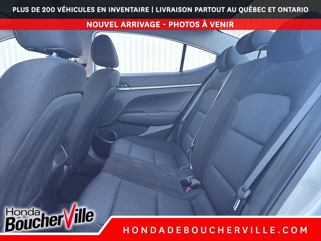 Hyundai Elantra LE 2017 à Terrebonne, Québec - 17 - w1024h768px