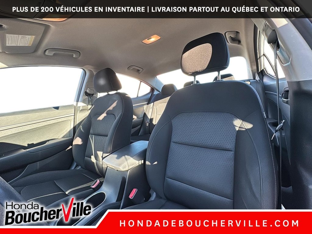 2018 Hyundai Elantra LE in Terrebonne, Quebec - 23 - w1024h768px
