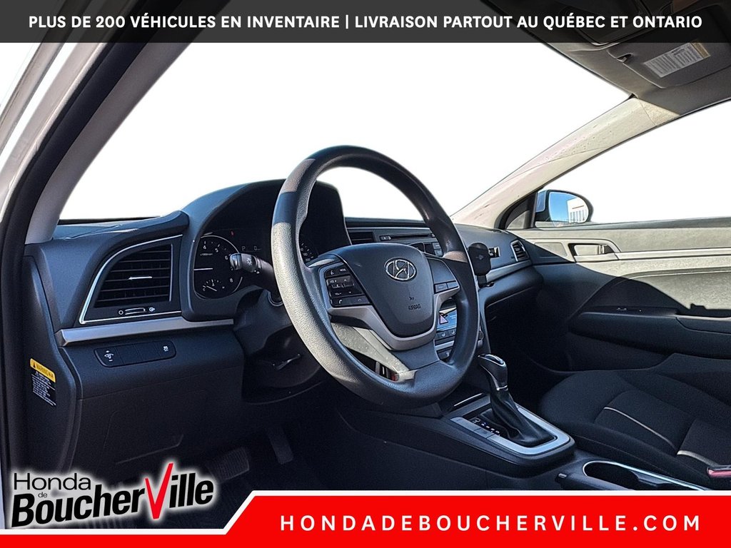 2018 Hyundai Elantra LE in Terrebonne, Quebec - 21 - w1024h768px